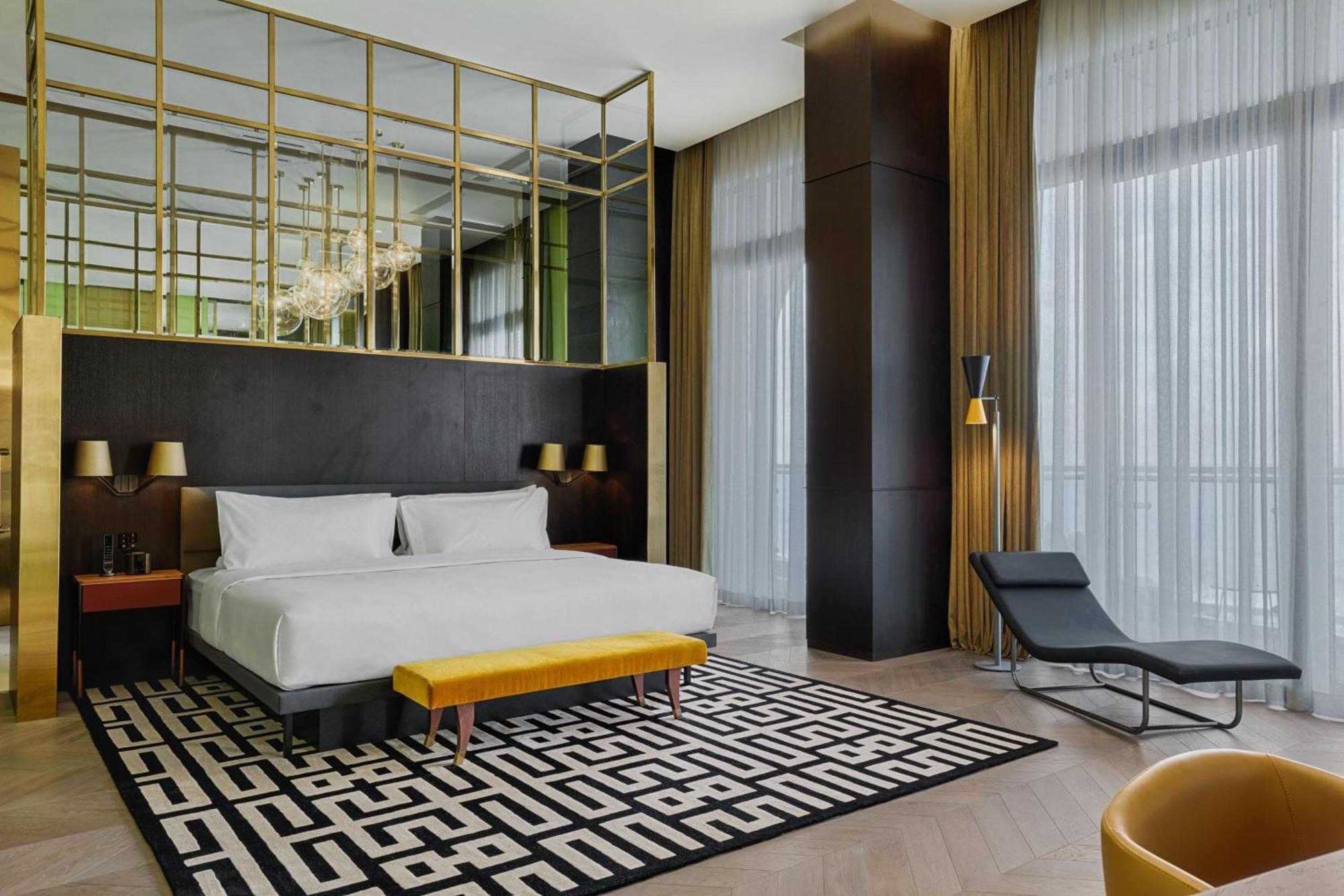 Le Meridien 5* Batumi
