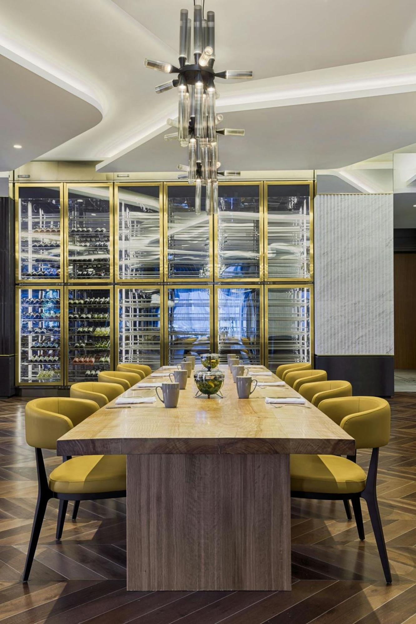 Le Meridien 5*